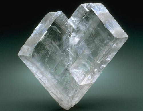 什么是方解石？它的應(yīng)用領(lǐng)域都有哪些？